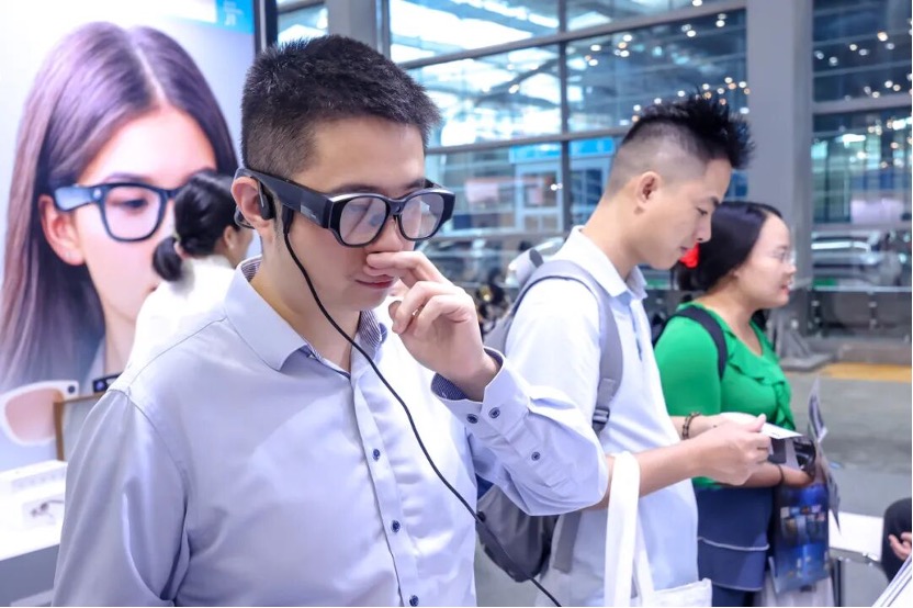 图片 1.jpg 图片 1.jpg